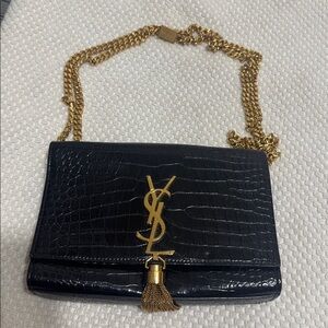 Saint Laurent Kate Tassel Medium Croc-Embossed Leather Shoulder Bag, Black